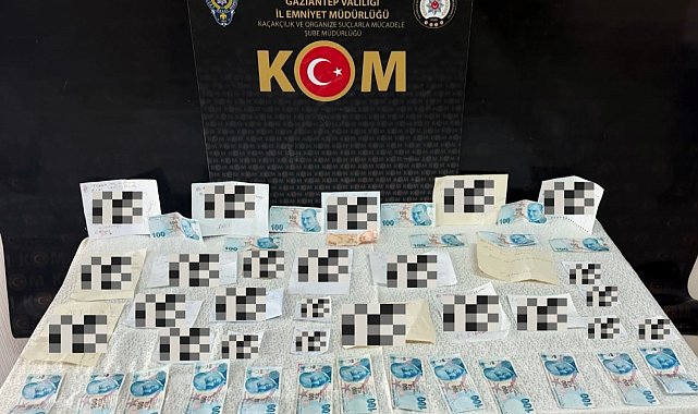Gaziantep'te pes dedirten operasyon: Büyü ve beddua içerikli kağıtlar şoke etti