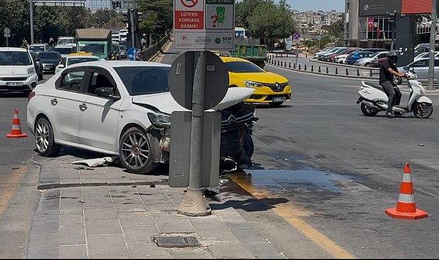 Gaziantep'te zincirleme kaza: 3 araç hasar gördü