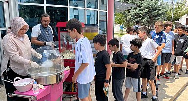 Gençlik Yaz Kulübü'nde eğlence ve eğitim bir arada
