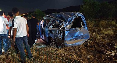 Gercüş'te hurdaya dönen araçtan burnu bile kanamadan çıktı