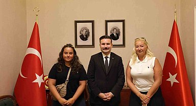 Gökçeada Kaymakamı Acar vatandaşlarla bir araya geldi
