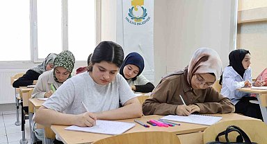 Haliliye'de üniversite adaylarına ücretsiz yaz kursu