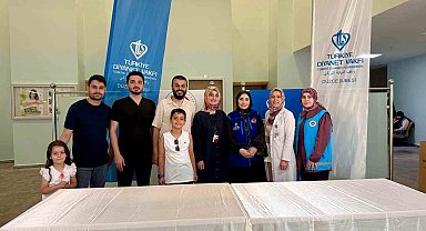 Hastane personeline aşure ikramı