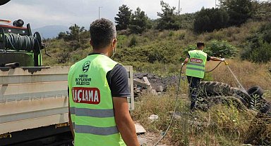 Hatay Büyükşehir Belediyesi, haşerelere karşı vatandaşları bilinçlendiriyor
