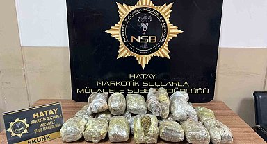 Hatay'da 8 kilo 900 gram esrar yakalandı: 4 tutuklama