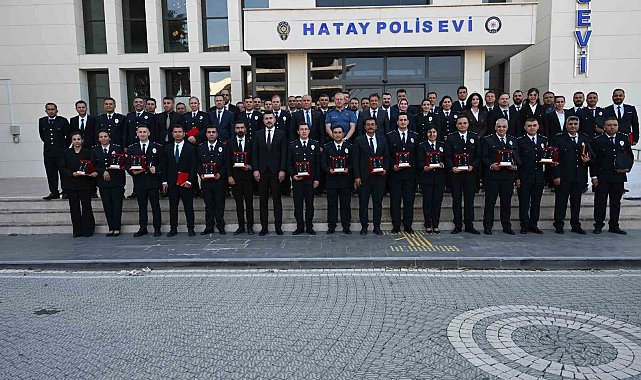 Hatay'da emniyet personeline rütbe takdim töreni düzenlendi