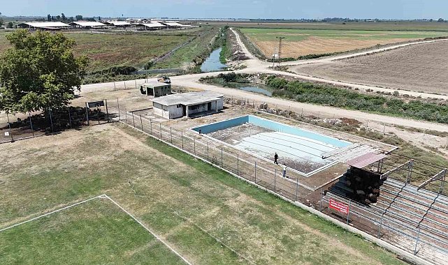 Havuz çürümeye terk edildi, çocuklar kanallarda boğuluyor