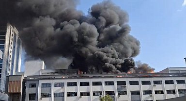 İş merkezi yangını kontrol altına alındı