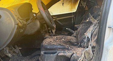İsrailli yerleşimciler Batı Şeria'da camiyi ateşe verdi
