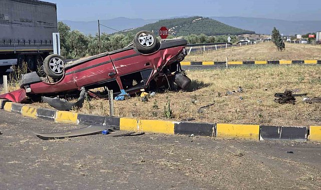 İzmir'de otomobil kazada ters döndü: 1 yaralı