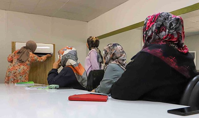 Kadınlara yönelik klima-kombi bakım eğitiminin üçüncü dönemi