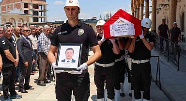 Kansere yenik düşen polis memuru sonsuzluğa uğurlandı