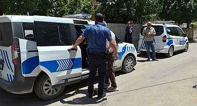 Kapı kapı dolaşarak bağış topladı