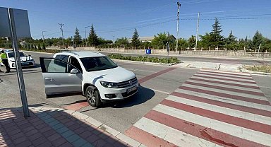 Karaman'da SUV aracın çarptığı kız çocuğu yaralandı