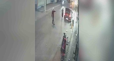 Kasklı saldırgan iş yerini kurşunladı: 1 yaralı