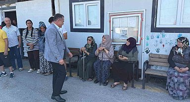 Kaymakam Akdaş, konteyner kentte yaşayan vatandaşlarla bir araya geldi
