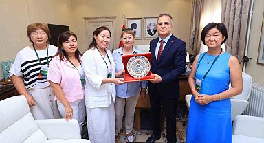 Kazakistanlı eğitimcilerden Muğla Valisi Akbıyık'a ziyaret