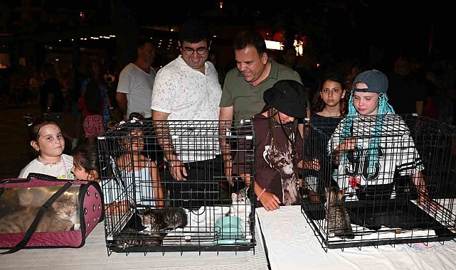 Kemer Belediyesi'nde "Can dostları" için konser
