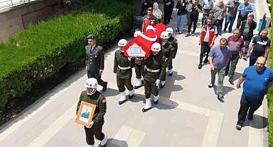Kıbrıs Gazisi askeri törenle son yolculuğuna uğurlandı