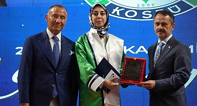 Kocaeli'deki tek Psikoloji Bölümü ilk mezunlarını verdi: Üçüncü lisansında üniversite birincisi oldu