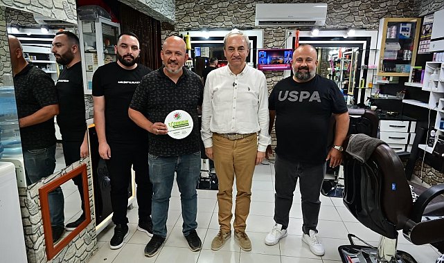 Kocagöz, "Temizlik Kirletmemektir" kampanyasını Kültür Kafeler Caddesi esnafına tanıttı
