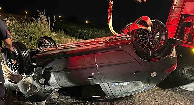 Kontrolden çıkan otomobil sulama kanalına devrildi: 1 ölü