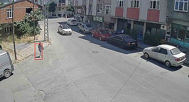 Kuaförde 3 bin 400 liralık işlem yaptırdı, ücret ödemeden kaçtı