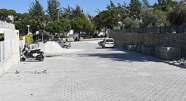 Kuşadası'nda alt ve üst yapı atağı sürüyor