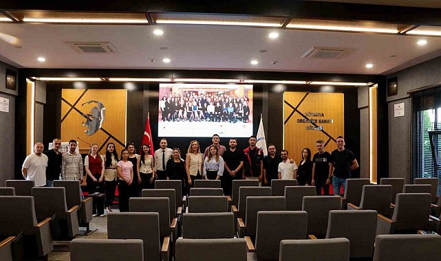 Kütahya OSB Akademi'de "Beden Dili ve Mikro Mimik" eğitimi düzenlendi