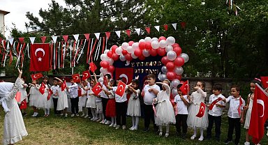 Kütahya'da 15 Temmuz'un 10. yılında Kur'an kursu öğrencilerinden anma programı