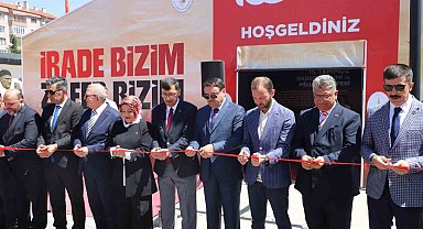 Kütahya'da '15 Temmuz Anma ve Deneyimleme Çadırı' Zafer Meydanı'nda açıldı