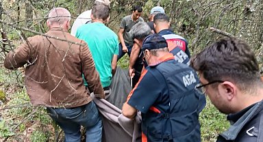 Kütahya'da 'sarı kantaron' toplamak isterken kayalıklardan düşen sağlık teknisyeni hayatını kaybetti