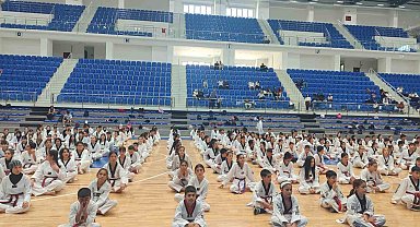 Malatya'da 476 sporcu siyah kuşak için ter döktü