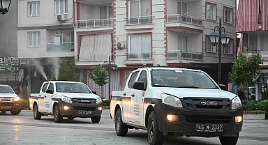 Manisa Büyükşehir'den Sarıgöl genelinde ilaçlama çalışması