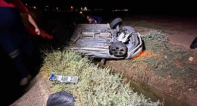 Mardin'de otomobil takla attı: 3 yaralı