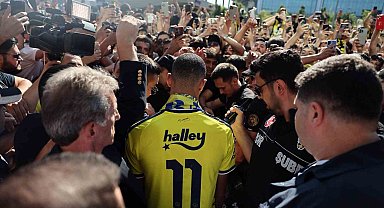 Mason Greenwood'a İstanbul'a coşkulu karşılama