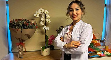 Mavi tabakla yemek yemek kalorileri yüzde 30'a kadar azaltıyor