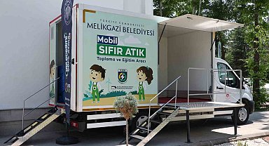 Melikgazi Belediyesi'nin sıfır atık başarısına teşekkür plaketi