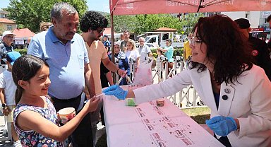 Menteşe Belediyesi'nden vatandaşlara aşure ikramı