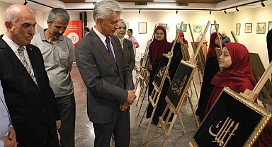Mersin'de Hz. Peygamber'in 1500. doğum yılına özel 'Mucize' sergisi açıldı