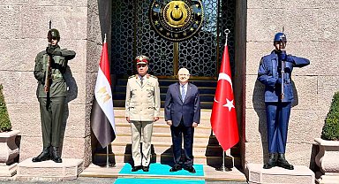 Milli Savunma Bakanı Güler, Mısır Silahlı Kuvvetler Başkomutanı Zaher ile görüştü