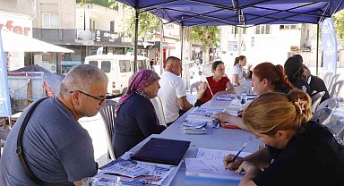 Mobil diş klinikleri Germencik ve Koçarlı'da vatandaşlarla buluştu
