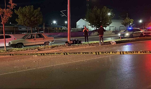 Motosiklet kazasında ağır yaralanan genç, 21 günlük yaşam mücadelesini kaybetti