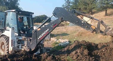Muhtarın cabasıyla tarihi çeşme tekrar akmaya başladı