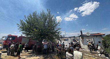 Müstakil evde yangın: Ev kullanılamaz hale geldi