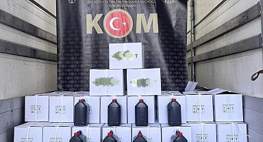 Niğde'de bin litre etil alkol ele geçirildi