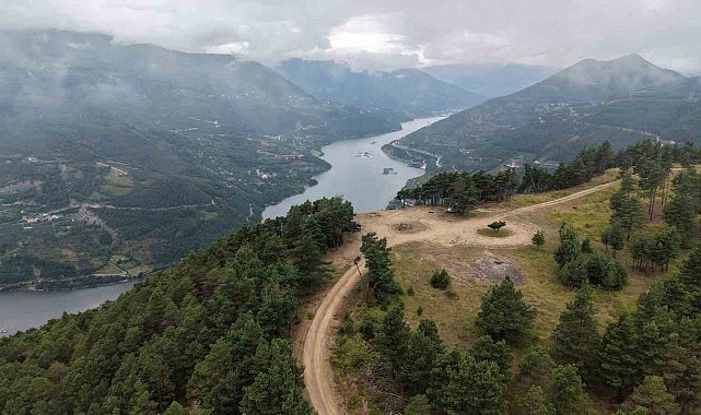 Norveç Fiyortları değil, Artvin Çoruh Vadisi