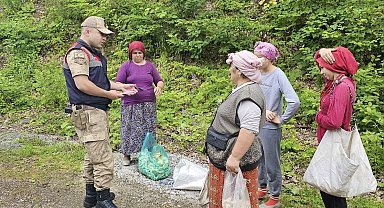 Ordu'da jandarmadan kadınlara KADES tanıtımı