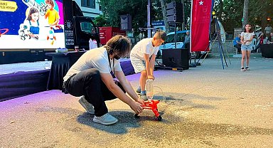 Orhaneli'de MobilFest ile bilim dolu gece