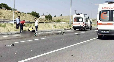 Otomobil ile motosiklet çarpıştı: 1 ölü, 1 yaralı